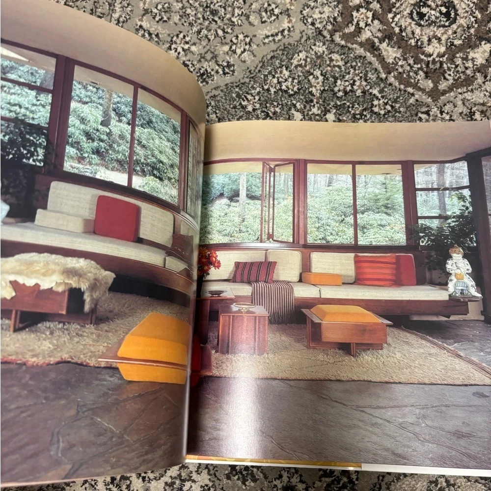 50 Favorite Furnishings by Frank Lloyd Wright Book - Picture 3 of 8